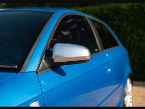 Audi A3 2.0 S3 TFSI Quattro 4WD 3dr 32