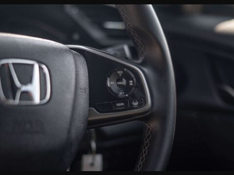 Honda Civic 1.0 Civic SR VTec 5dr 25