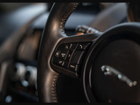 Jaguar F-Type 5.0 F-Type R Auto 3dr 34