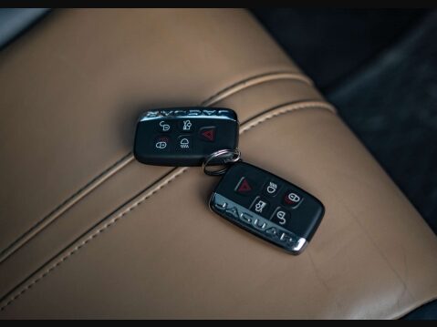 Jaguar F-Type 5.0 F-Type R Auto 3dr 37