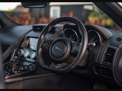 Jaguar F-Type 5.0 F-Type R Auto 3dr 40