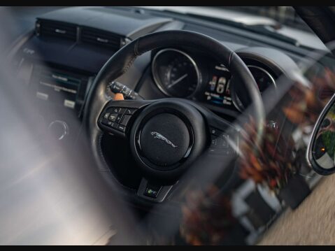 Jaguar F-Type 5.0 F-Type R Auto 3dr 44