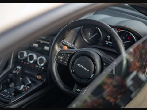 Jaguar F-Type 5.0 F-Type R Auto 3dr 46