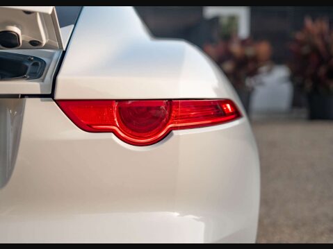 Jaguar F-Type 5.0 F-Type R Auto 3dr 52