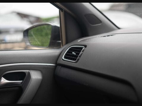 Volkswagen Polo 1.8 Polo GTi Semi-Auto 5dr 12