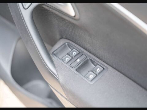Volkswagen Polo 1.8 Polo GTi Semi-Auto 5dr 25