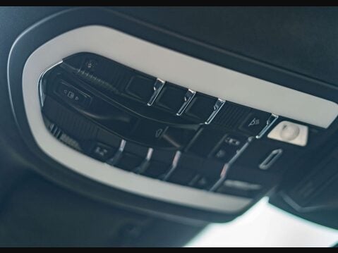 Porsche Macan 3.6 Macan T Semi-Auto 4WD 5dr 37