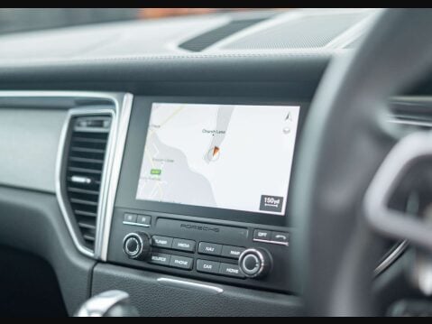 Porsche Macan 3.6 Macan T Semi-Auto 4WD 5dr 49
