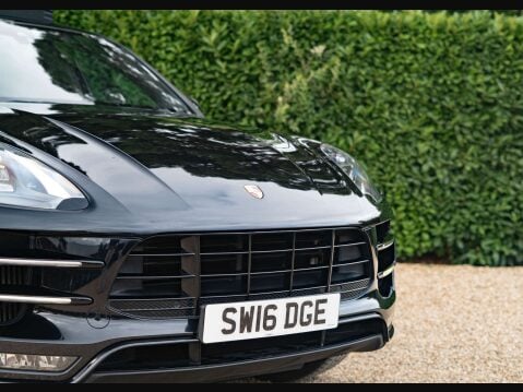 Porsche Macan 3.6 Macan T Semi-Auto 4WD 5dr 71