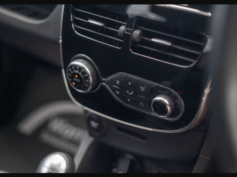 Renault Clio 0.9 Clio Dynamique S Nav TCe 5dr 38