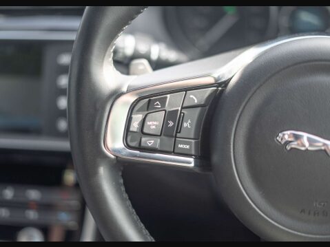 Jaguar XE 3.0 XE S V6 Auto 4dr 25