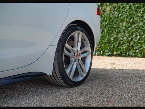 Jaguar XE 3.0 XE S V6 Auto 4dr 46