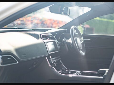 Jaguar XE 3.0 XE S V6 Auto 4dr 13