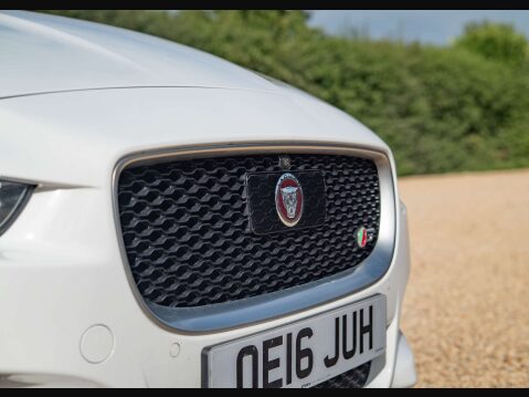 Jaguar XE 3.0 XE S V6 Auto 4dr 51