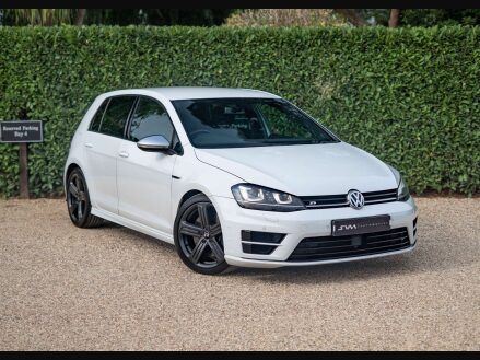Volkswagen Golf 2.0 Golf R DSG 4WD 5dr