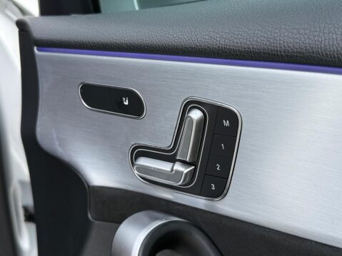 Mercedes-Benz A Class 1.3 A200 AMG Line (Premium Plus) 7G-DCT Euro 6 (s/s) 5dr 42