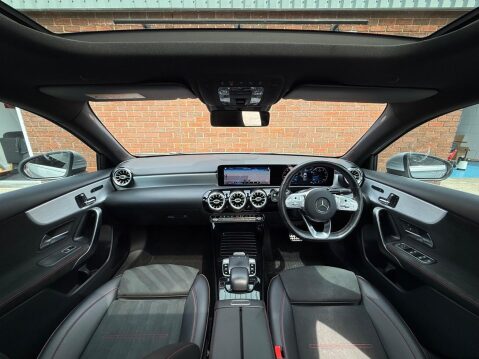 Mercedes-Benz A Class 1.3 A200 AMG Line (Premium Plus) 7G-DCT Euro 6 (s/s) 5dr 26