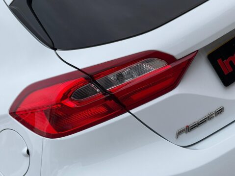 Ford Fiesta 1.0T EcoBoost ST-Line Euro 6 (s/s) 3dr 19