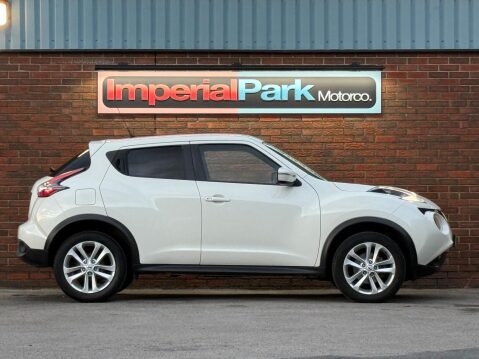 Nissan Juke 1.2 DIG-T N-Connecta Euro 6 (s/s) 5dr 6