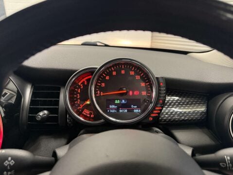 Mini Hatch 2.0 Cooper SD Euro 6 (s/s) 3dr 17