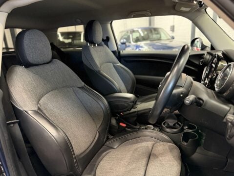 Mini Hatch 1.5 Cooper D 3dr 14