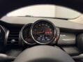 Mini Hatch 1.5 Cooper D 3dr 16