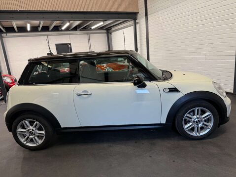 Mini Hatch 1.6 Cooper D Euro 5 (s/s) 3dr 12
