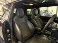Mini Hatch 1.6 John Cooper Works Euro 5 3dr 17