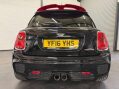 Mini Hatch 2.0 John Cooper Works Auto 3dr 12