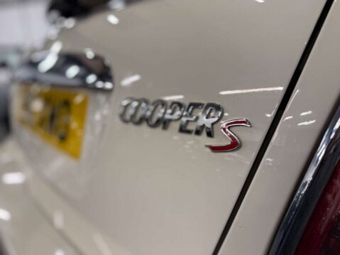 Mini Hatch 1.6 Cooper S 3dr 18