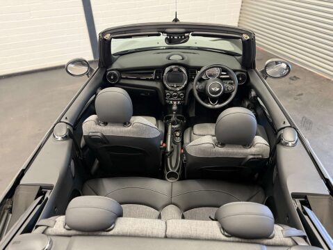 Mini Convertible 1.5 Cooper Auto 2dr 15