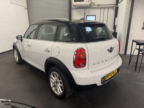 Mini Countryman 1.6 Countryman Cooper D 5dr 10