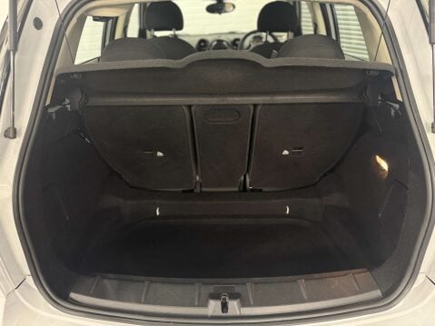 Mini Countryman 1.6 Countryman Cooper D 5dr 13
