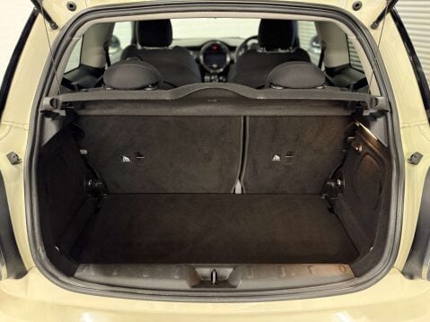 Mini Hatch 1.5 Cooper 3dr 15
