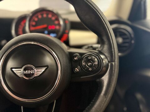 Mini Hatch 2.0 Cooper S 3dr 24