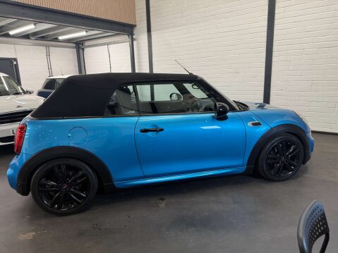 Mini Convertible 1.5 Cooper Sport 2dr 15