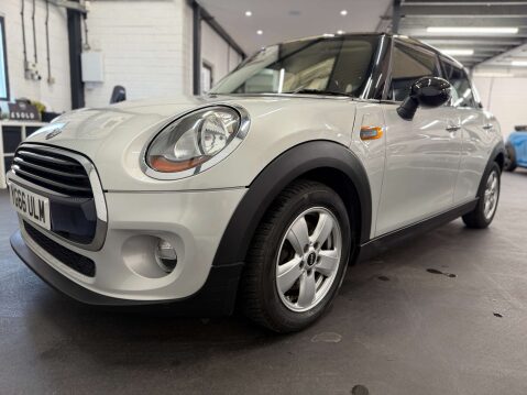 Mini Hatch 1.5 Cooper 5dr 8