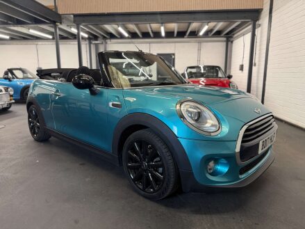 Mini Convertible 1.5 Cooper 2dr