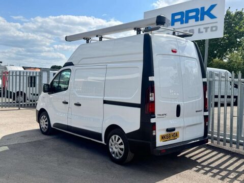 Renault Trafic 1.6 dCi ENERGY 29 Business+ Panel Van 5dr Diesel Manual SWB High Roof Euro 19