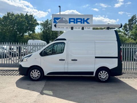 Renault Trafic 1.6 dCi ENERGY 29 Business+ Panel Van 5dr Diesel Manual SWB High Roof Euro 18