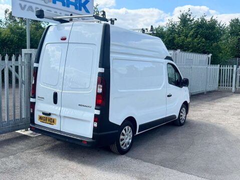 Renault Trafic 1.6 dCi ENERGY 29 Business+ Panel Van 5dr Diesel Manual SWB High Roof Euro 11