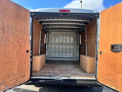 Citroen Relay 2.0 BlueHDi 33 Enterprise Panel Van 5dr Diesel Manual L1 Euro 6 (110 ps) RE 6
