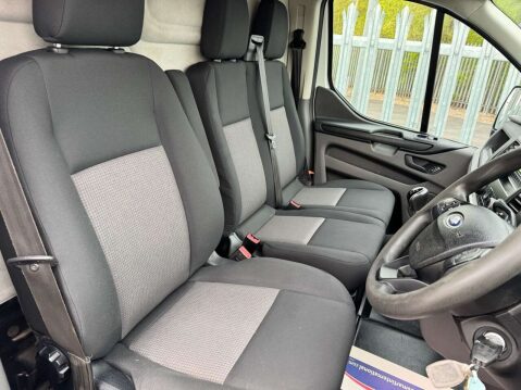 Ford Transit Custom 2.0 300 EcoBlue Panel Van 5dr Diesel Manual L1 H1 Euro 6 (105 ps) ONE OWNER 12