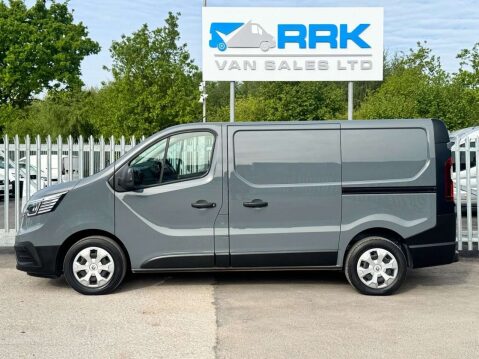 Renault Trafic 2.0 dCi Blue 28 Business Panel Van 5dr Diesel Manual SWB Euro 6 (s/s) (130 18