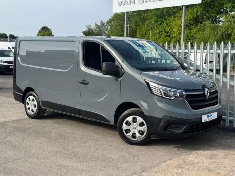 Renault Trafic 2.0 dCi Blue 28 Business Panel Van 5dr Diesel Manual SWB Euro 6 (s/s) (130 14