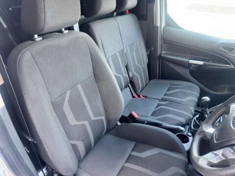 Ford Transit Connect 1.5 TDCi 210 Trend Panel Van 5dr Diesel Manual L2 H1 (124 g/km, 99 bhp) LOW 19