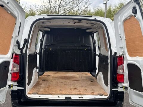 Peugeot Partner 1.5 BlueHDi 950 Professional Premium Long Panel Van 6dr Diesel Manual LWB E 6
