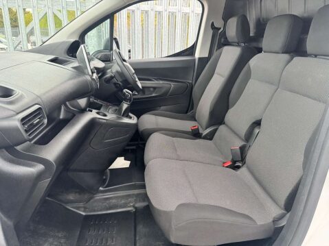 Peugeot Partner 1.5 BlueHDi 950 Professional Premium Long Panel Van 6dr Diesel Manual LWB E 17