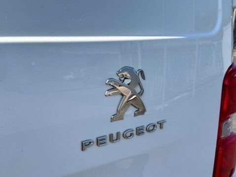 Peugeot Expert 2.0 BlueHDi 1400 Professional Standard Panel Van 6dr Diesel Manual MWB Euro 6