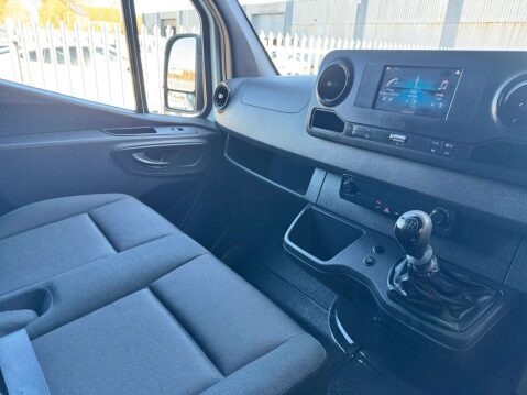 Mercedes-Benz Sprinter 2.0 315 CDI Progressive Panel Van 5dr Diesel Manual RWD L2 H2 Euro 6 (s/s) 3